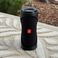 JBL Flip 3 Magnetic Golf Cart