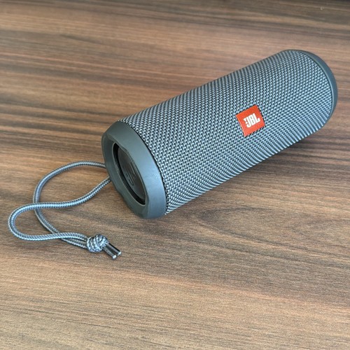 Jbl flip essential portable - jbl,